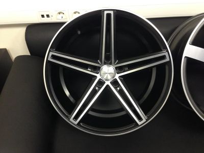 Лот: 11097649. Фото: 1. Vossen cv5 ! 9j et38. Диски