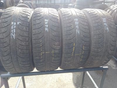 Лот: 23548047. Фото: 1. 4шт 285-60-18 Bridgestone Ice... Шины