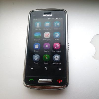 Лот: 12048989. Фото: 1. Nokia C6-01. Кнопочные мобильные телефоны