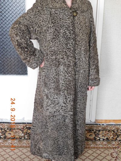 Лот: 12156012. Фото: 1. Шуба из каракуля. Верхняя одежда
