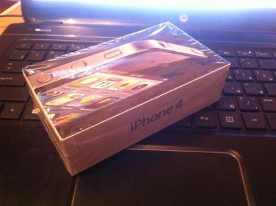 Лот: 3955696. Фото: 1. Iphone 4 8gb Black. Смартфоны