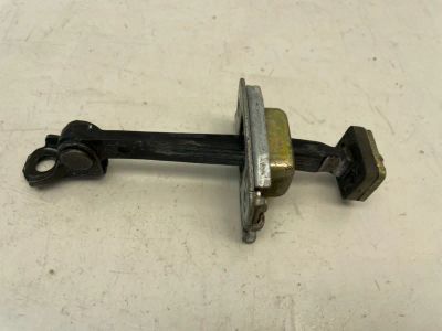 Лот: 22459234. Фото: 1. ограничитель двери Honda Civic... Двигатель и элементы двигателя