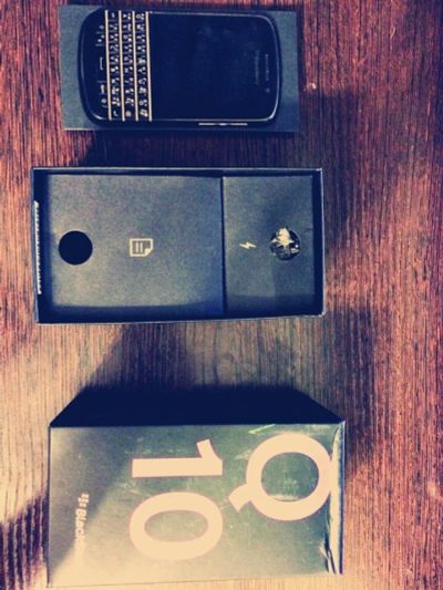 Лот: 5392941. Фото: 1. blackberry q10. Смартфоны