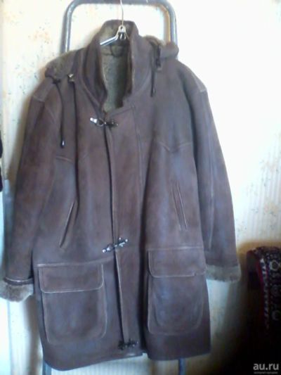 Лот: 10098888. Фото: 1. Продам отличную дубленку с капюшоном. Верхняя одежда