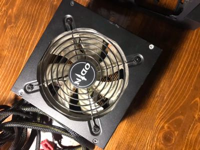 Лот: 14576457. Фото: 1. Блок питания Gigabyte 650w 80Bronze. Корпуса, блоки питания