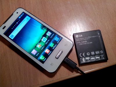 Лот: 4620146. Фото: 1. LG SU 660 на запчасти (а может... Смартфоны