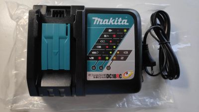 Лот: 19144926. Фото: 1. Зарядное устройство Makita DC18RC... Запчасти