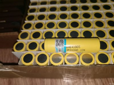 Лот: 17538028. Фото: 1. Аккумулятор he4 2500mah сопротивление... Батарейки, аккумуляторы, элементы питания