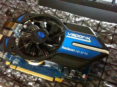 Лот: 1764639. Фото: 1. Sapphire HD 5770 Vapor-X. Видеокарты