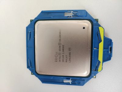 Лот: 20407142. Фото: 1. Процессор Intel Xeon E5-2630 v2. Процессоры