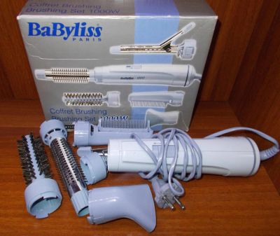 Лот: 8187893. Фото: 1. Продам фен-щетку BaByliss 2720E... Укладка и стрижка волос, бритьё, эпиляция
