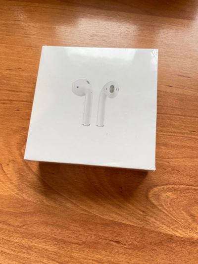 Лот: 19830176. Фото: 1. Airpods 2 новые Premium. Подарки на Новый год