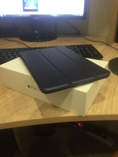 Лот: 11581004. Фото: 1. Планшет Apple iPad mini 4 Wi-Fi... Планшеты