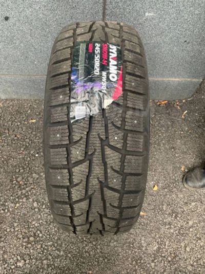 Лот: 23543096. Фото: 1. Зимняя резина 245/50 R-20 "Dynamo... Шины