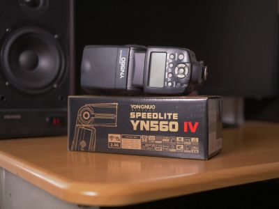 Лот: 12822795. Фото: 1. Вспышка Yongnuo YN560 IV. Вспышки, осветители, рассеиватели