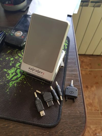 Лот: 13437193. Фото: 1. USB hub универсальное зарядное... Зарядные устройства, блоки питания, адаптеры сетевые для смартфонов