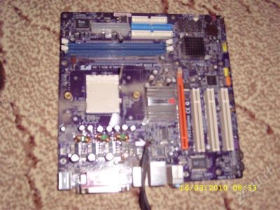 Лот: 274334. Фото: 1. материнка ddr-400 ata 133. Материнские платы
