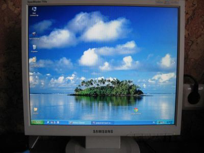 Лот: 5205209. Фото: 1. монитор Samsung SyncMaster 710N. ЖК-мониторы