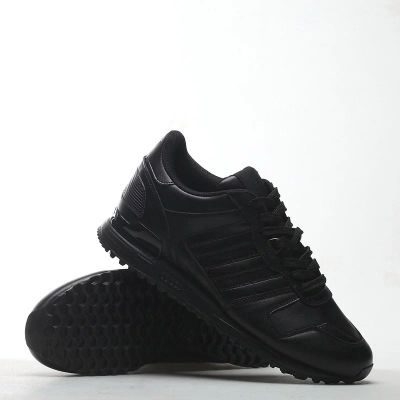 Лот: 7025011. Фото: 1. adidas zx 700 все размеры. Кеды, кроссовки, слипоны