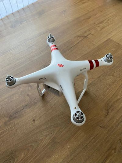 Лот: 16184083. Фото: 1. dji phantom 3 se. Квадрокоптеры