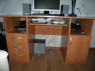 Лот: 6265222. Фото: 1. стол. Стойки и тумбы для аппаратуры
