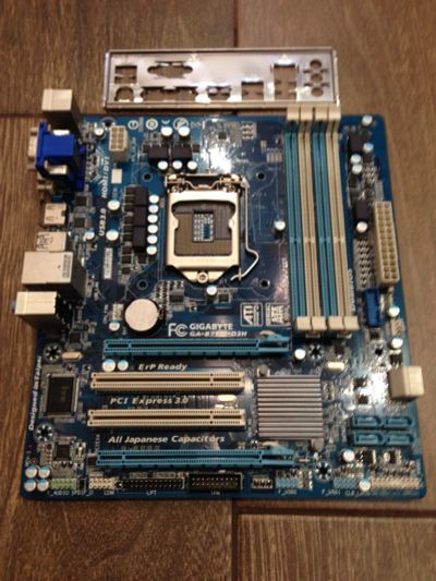Лот: 13432072. Фото: 1. Материнская плата Gigabyte LGA1155... Материнские платы