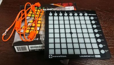 Лот: 17059945. Фото: 1. Novation Launchpad Mini MK2. MIDI-оборудование