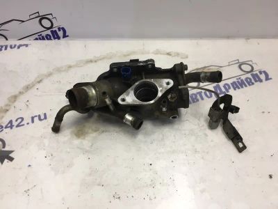 Лот: 21716138. Фото: 1. корпус термостата Nissan X-Trail... Двигатель и элементы двигателя