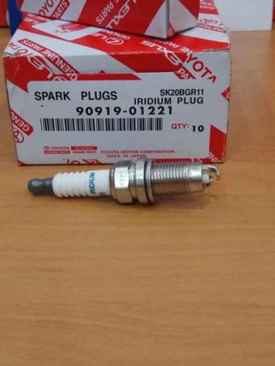 Лот: 8593608. Фото: 1. свеча зажигания SK20BGR11 denso... Электрооборудование
