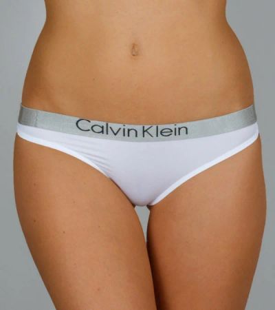 Лот: 6529663. Фото: 1. Трусы стринги Calvin Klein Белые. Нижнее бельё