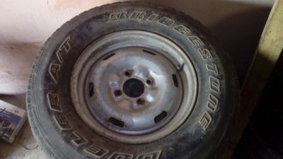 Лот: 7164370. Фото: 1. bridgestone dueler a/t r15. Шины на дисках