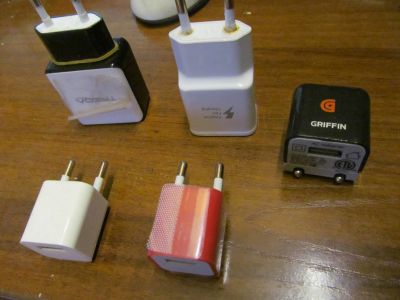 Лот: 15943630. Фото: 1. Адаптер питания, USB сетевой... Зарядные устройства, блоки питания, адаптеры сетевые для смартфонов