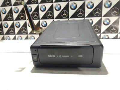 Лот: 15499393. Фото: 1. CD-чейнджер c BMW 7-series (Е38... Другое (автозапчасти)