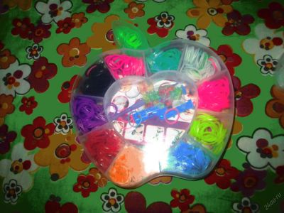 Лот: 5894770. Фото: 1. Rainbow Loom Bands набор для плетения... Для рукоделия