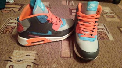 Лот: 6566425. Фото: 1. Зимние кроссовки AIR MAX 38р. Кеды, кроссовки, слипоны