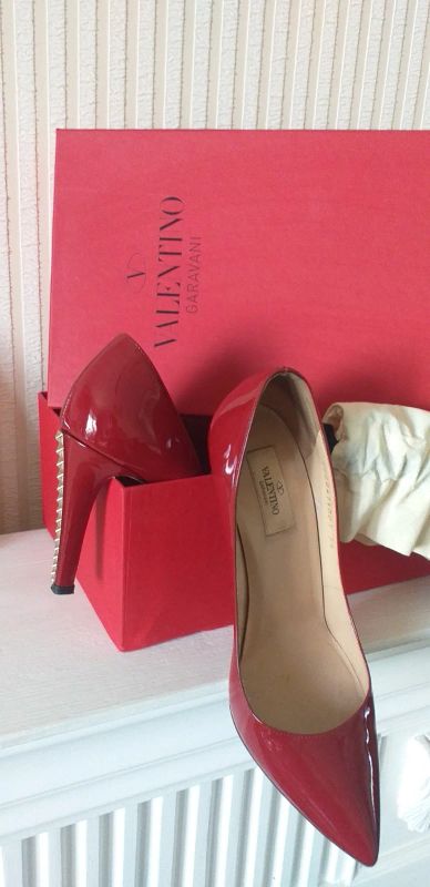Лот: 17903346. Фото: 1. Туфли женские Valentino. Туфли