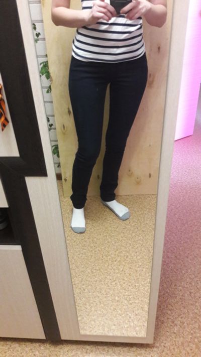 Лот: 11622175. Фото: 1. Облегающие джинсы Ostin с рубля. Джинсы