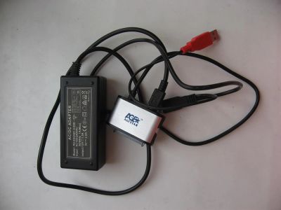 Лот: 3844516. Фото: 1. Адаптер usb-sata с блоком питания... Платы расширения, контроллеры, доп. порты