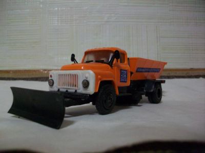 Лот: 10372845. Фото: 1. ГАЗ 53 "посыпалка". Автомоделизм