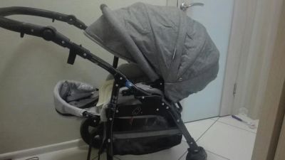 Лот: 9455052. Фото: 1. Продам коляску Zipy. Коляски