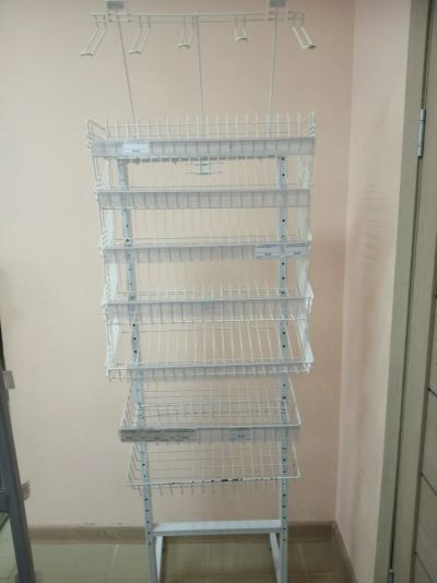 Лот: 15221370. Фото: 1. Продам стойку с корзинами. Стойки и тумбы для аппаратуры