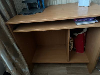 Лот: 24670215. Фото: 1. Компьютерный стол. Компьютерные и письменные столы
