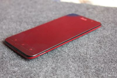 Лот: 7559277. Фото: 1. Asus ZenFone 2 ze551ml (5.5). Смартфоны