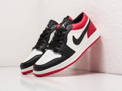 Лот: 19511183. Фото: 1. Кроссовки Nike Air Jordan 1 Low. Кеды, кроссовки, слипоны
