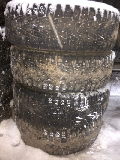 Лот: 24847568. Фото: 1. (4шт) 225/65R17 Nokian Hakkapelitta... Шины