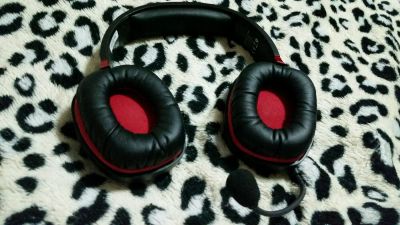 Лот: 8992080. Фото: 1. Наушники sound blaster tactic3d. Наушники, гарнитуры