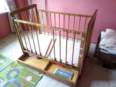 Лот: 14304051. Фото: 1. Кроватка детская бесплатно. Детские кровати и кроватки