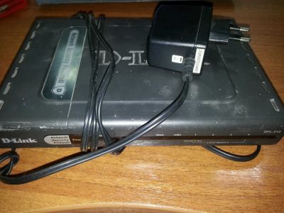 Лот: 3044189. Фото: 1. Межсетевой экран DLink DFL-210. Маршрутизаторы (роутеры)