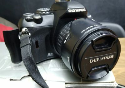 Лот: 15322141. Фото: 1. Зеркальный фотоаппарат Olympus... Цифровые зеркальные