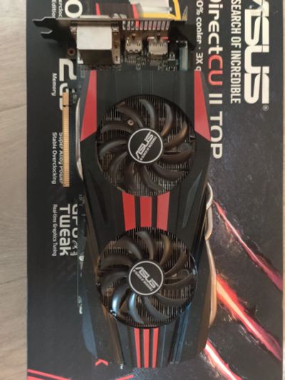Лот: 18339289. Фото: 1. AMD Radeon R9 270X 2gb. Читайте... Видеокарты